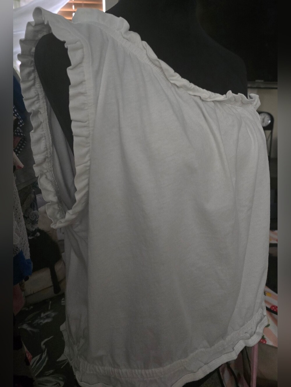 42 Ann Taylor White One-Shoulder Ruffle Tank Top